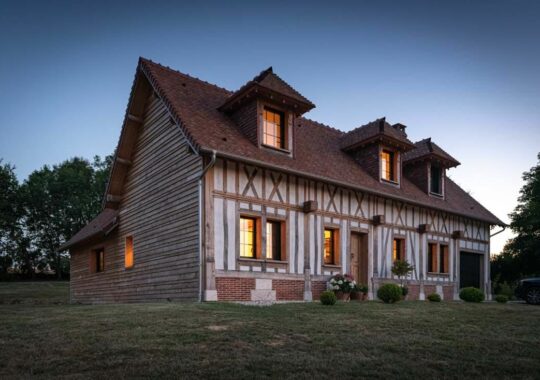 Quand le contemporain épouse la tradition